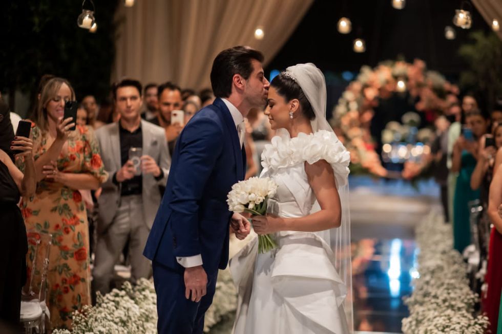 Dr. Ronan Araujo e Dra. Isabela Etto Cabello - Crédito da Foto: Acervo Pessoal / Divulgação