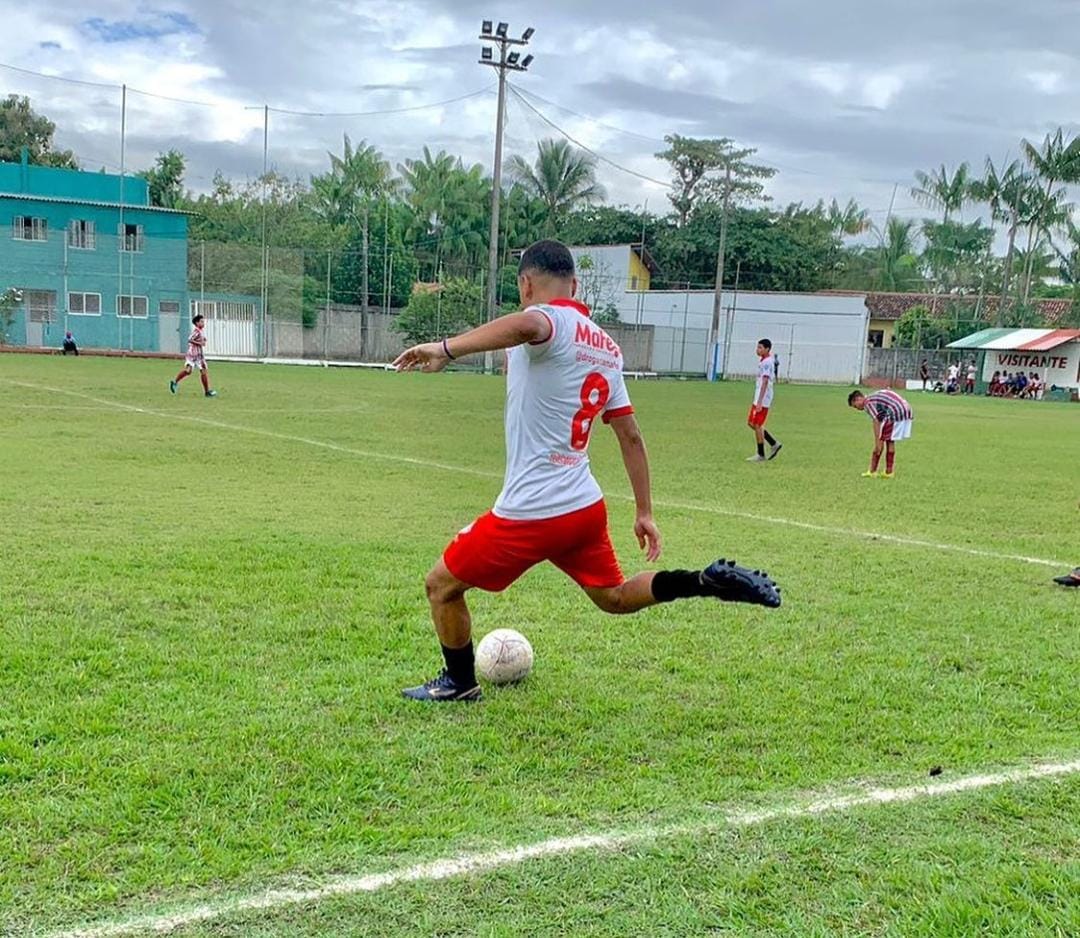 Lucas Pitbull: O Talento Nato do Espírito Santo que Domina os Gramados e Quadras