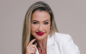 Dra. Fernanda Sanches