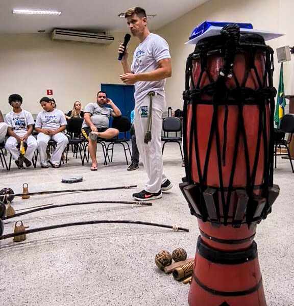 Projeto Capoeira Cidadã: Resgata Ancestralidade e Cultura em Vila Velha/ES