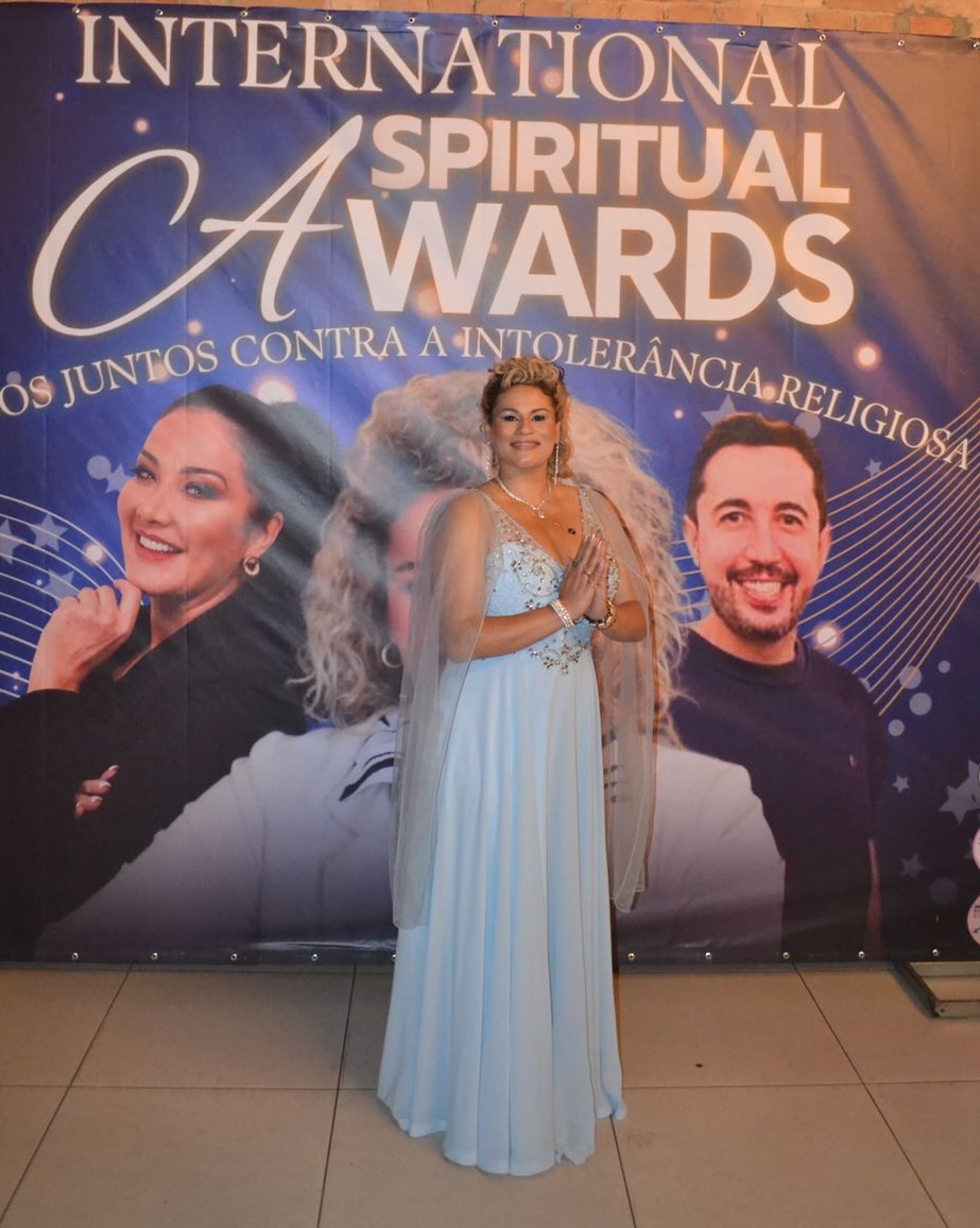 Maria do Sole no International Spiritual Awards - Crédito da Foto: Divulgação