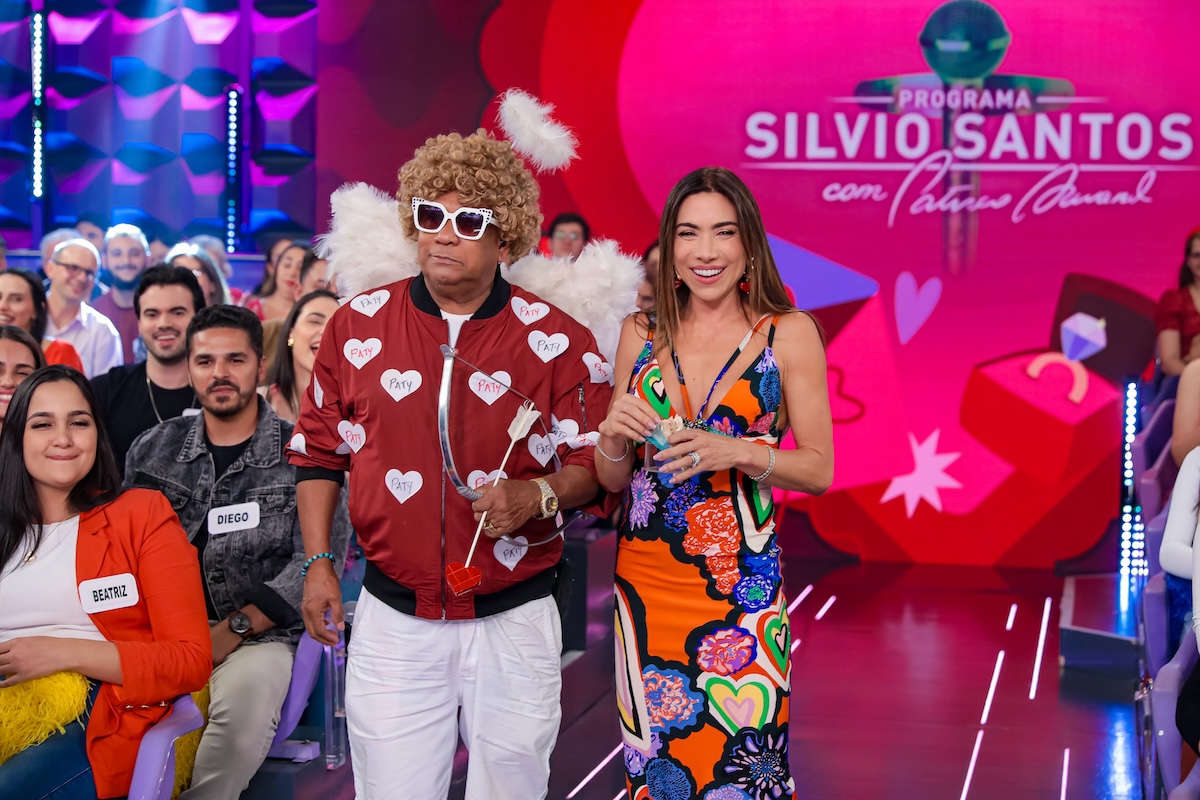 Liminha e Patricia Abravanel no Programa Silvio Santos - Crédito da Foto: Gabriel Cardoso / SBT