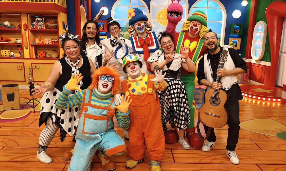 Trupe BorboLetras no “Bom Dia & Cia” (Foto: Divulgação/SBT)
