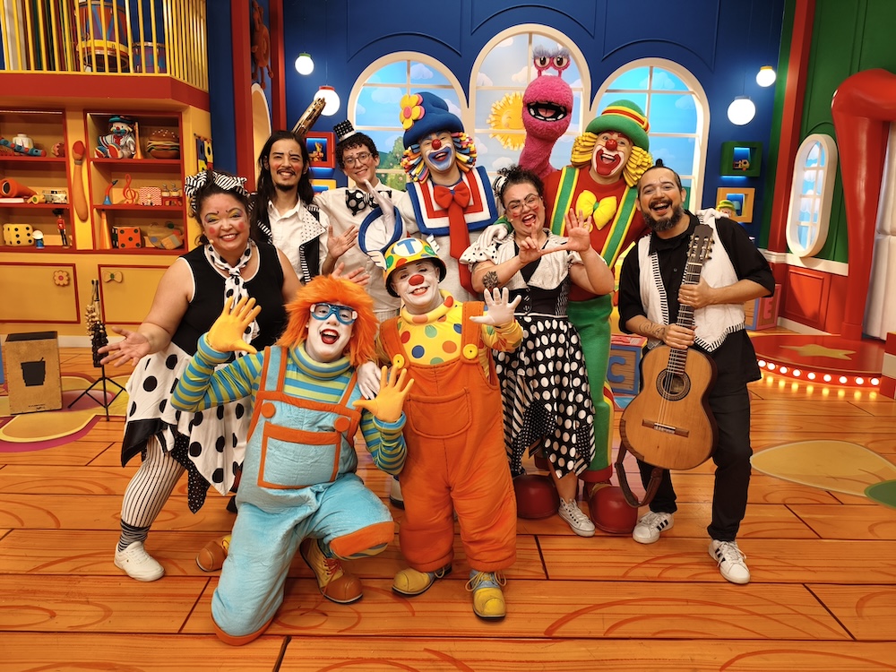 Trupe BorboLetras no “Bom Dia & Cia” (Foto: Divulgação/SBT)