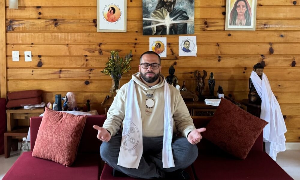 Mestre Reiki Sanathana Sai Cleodenis Farias - Foto: Acervo Pessoal