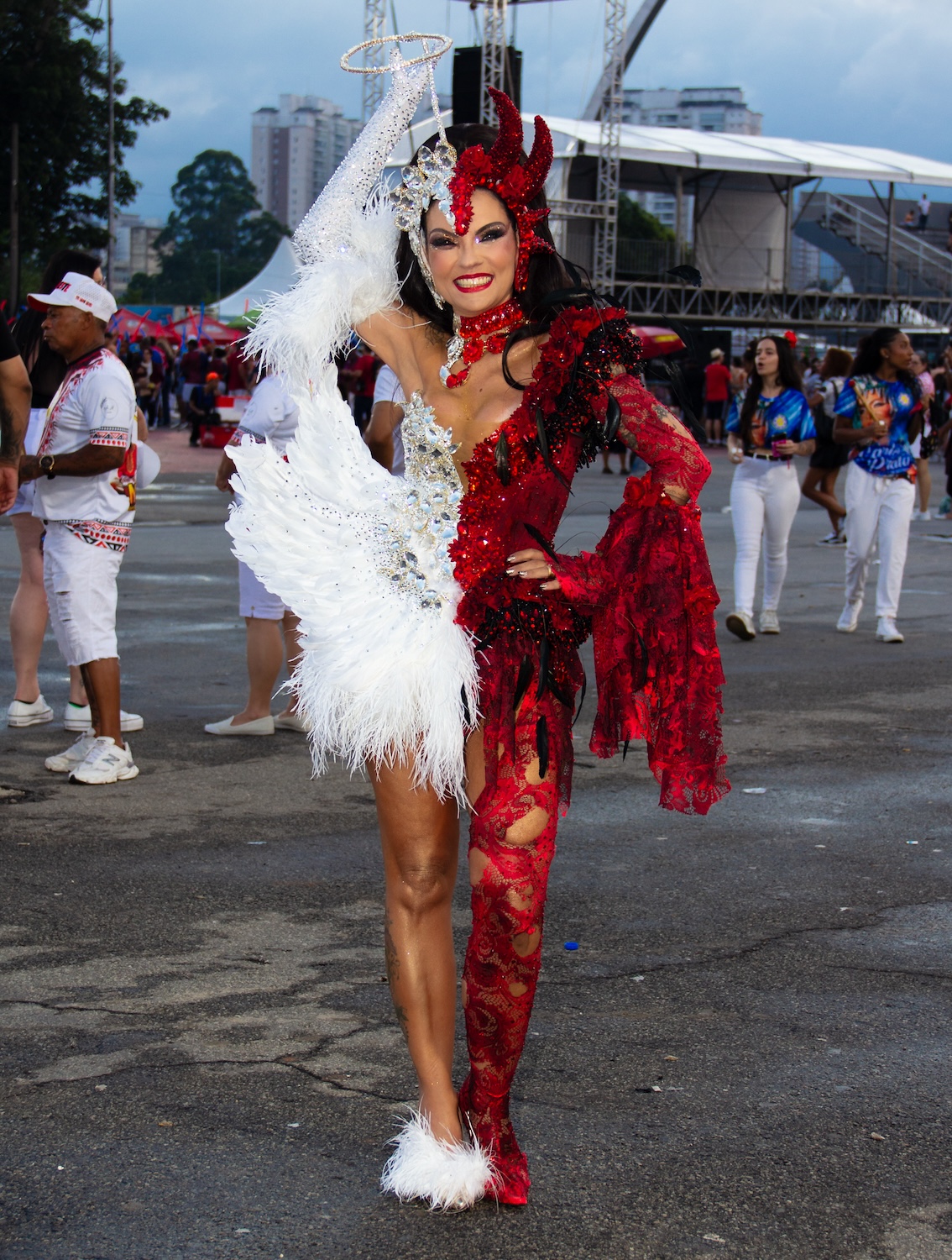 Milene Gonzalez - Foto: Roberto Batista - Renato Cipriano / Zuleika Ferreira - Divulgação