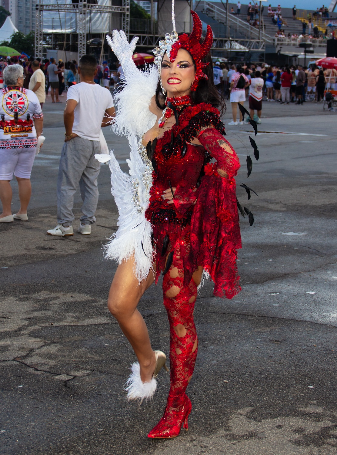 Milene Gonzalez - Foto: Roberto Batista - Renato Cipriano / Zuleika Ferreira - Divulgação