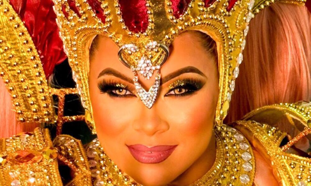 Sheila Hyppolito - Madrinha de bateria da Unidos do Peruche