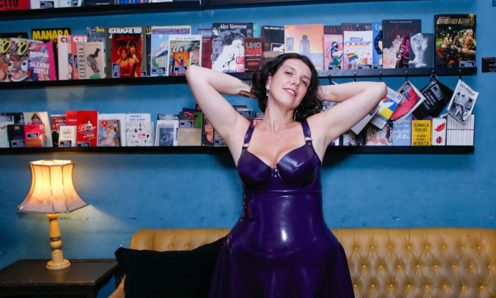 Fada (Fundadora e CEO da Erotika Town) veste Libidex na Cidade Fetiches realizada no casarão LoveNox, SP | Foto: Thiago Duran