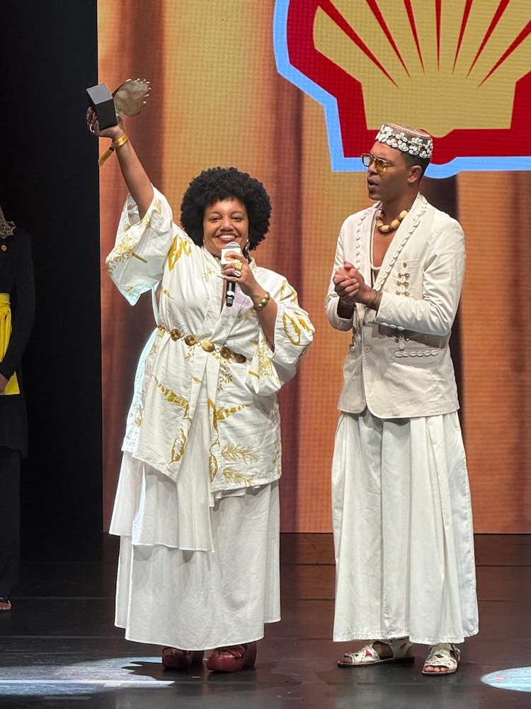 Premio Shell de Melhor Figurino - Ananda Almeida e Raphael Elias - Foto Alessandro Costa