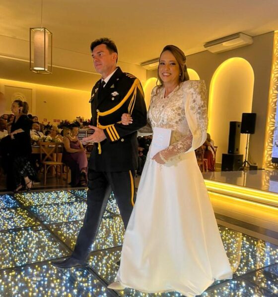 Alexandre Canhoni celebra 25 anos de casamento com Giovana