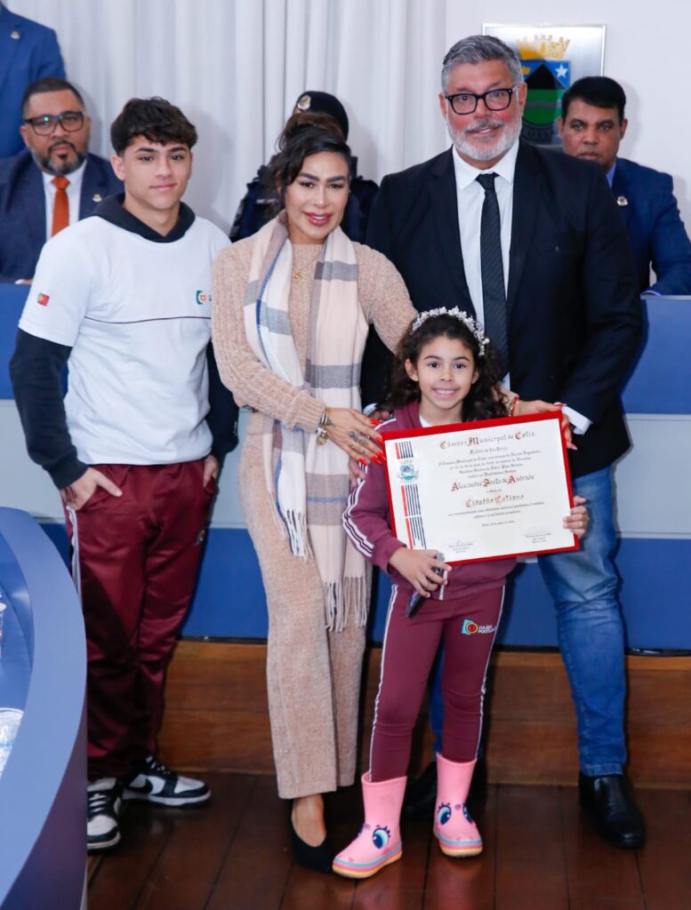 Alexandre Frota com esposa e filhos - Crédito da Foto: Thiago Duran, Amauri Nehn e Milene Cardoso / Divulgação