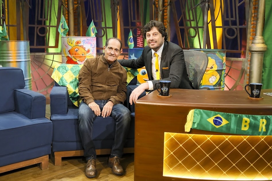 Muricy Ramalho e Danilo Gentili - Foto Lourival Ribeiro / SBT