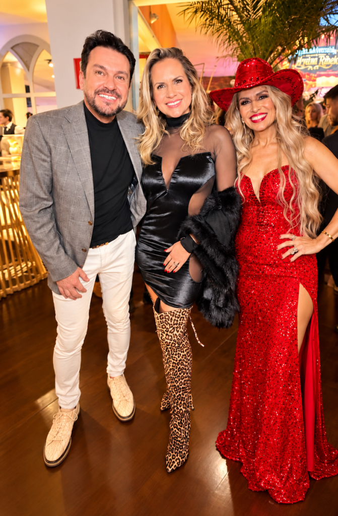 Albert Bressan, Isis Camargo e Adryana Ribeiro - Crédito da Foto Zuleika Ferreira - Divulgação